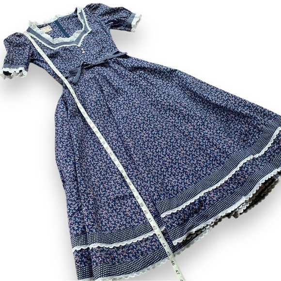 GUNNE SAX Vintage Jessica McClintock Navy Blue Floral Print Prairie Dress - Picture 13 of 16